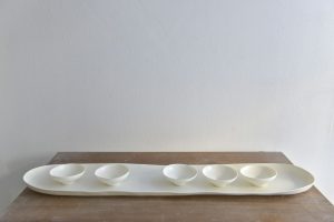 Vorlageplatte mit Schälchen